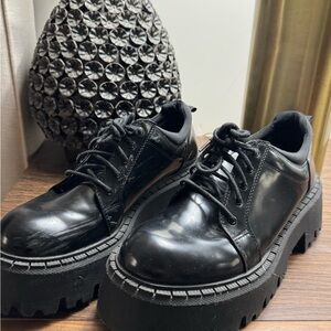 Zara Black Platform Shoes